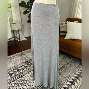 Size small gray maxi skirt with light material and adjustable fold